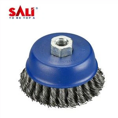 Aktar Xkupilja tat-Tazza Twisted Durabbli